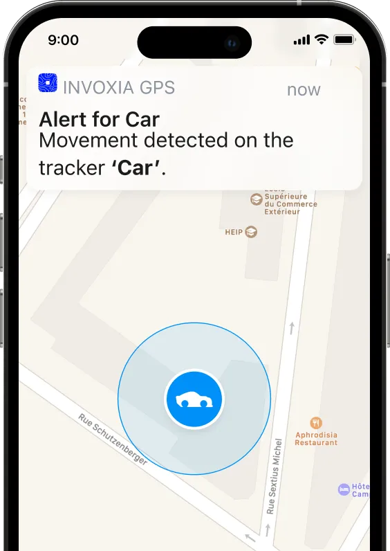 Screenshot of a car movement alert on the Invoxia GPS app